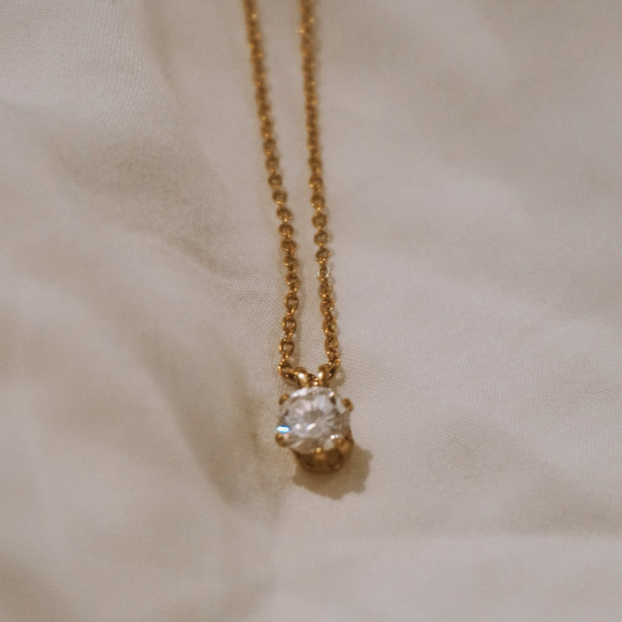 Vintage Dainty Diamond Necklace