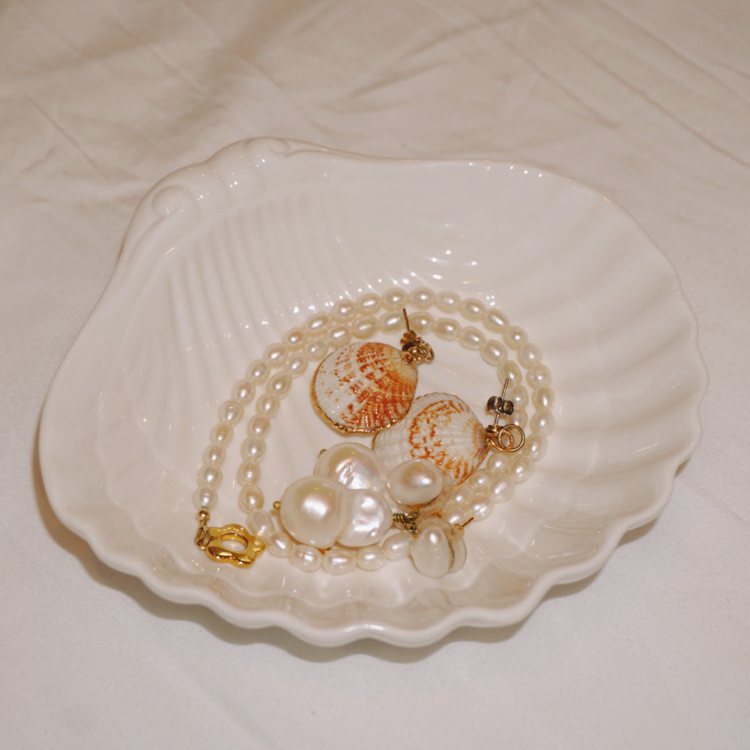 Vintage White Ceramic Shell Jewelry Dish