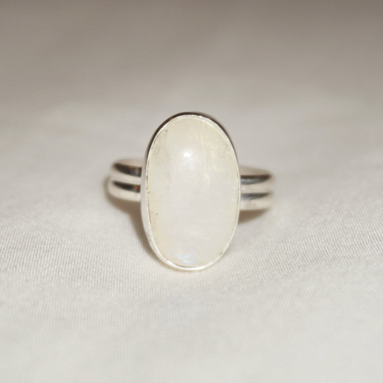 Sterling Silver Moonstone Ring