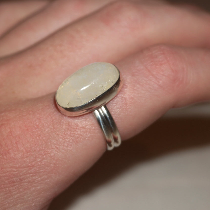 Sterling Silver Moonstone Ring