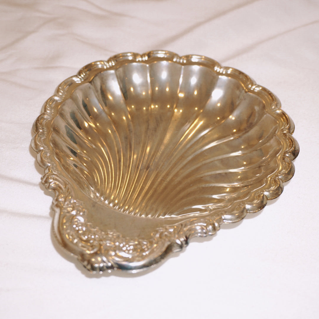 Vintage Silver Plate Shell Jewelry Dish